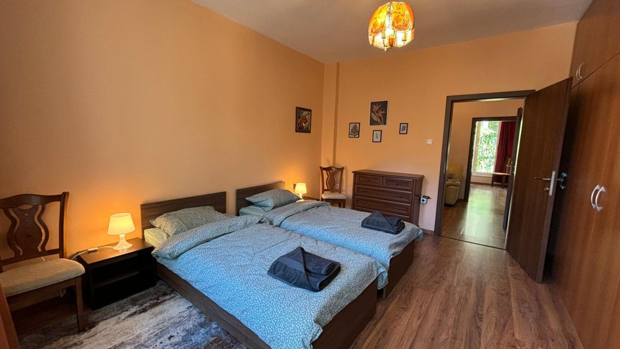 Apartment Quiet 2 Bedrooms Downtown Sofia